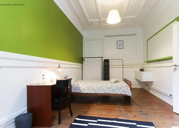 Garden Flower ゲストハウス 3*